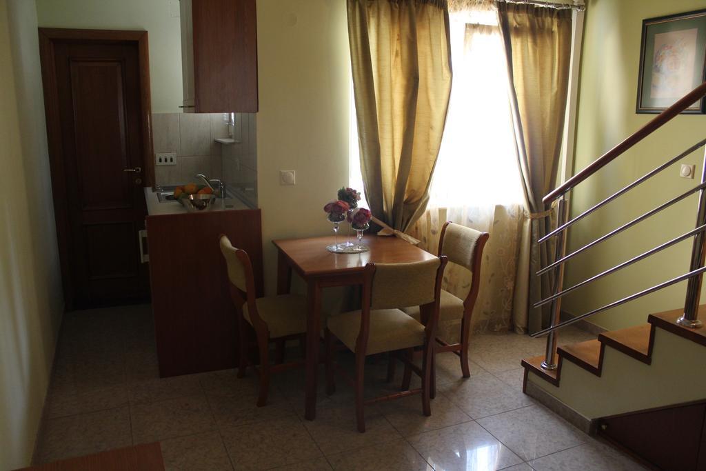 Tazex Apartments Herceg Novi Room photo